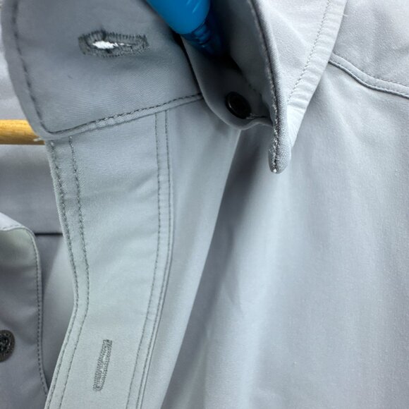 KUHL Shirt Mens Medium Gray Button Up Stretch Quick Dry Performance Outdoor Hike - Picture 4 of 16